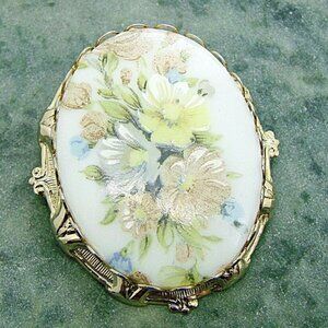 Vintage Floral Cabochon Brooch White Pastel Flowers Multicolor Gold Tone Pin 2"